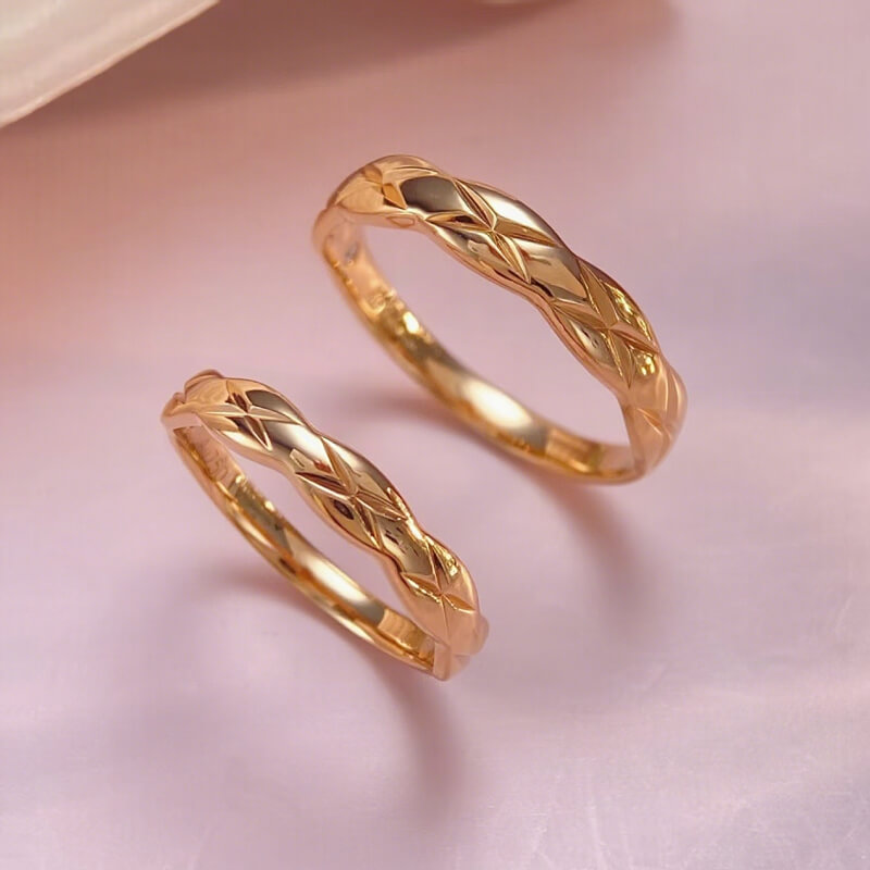 18K-Diamond Couple Rings