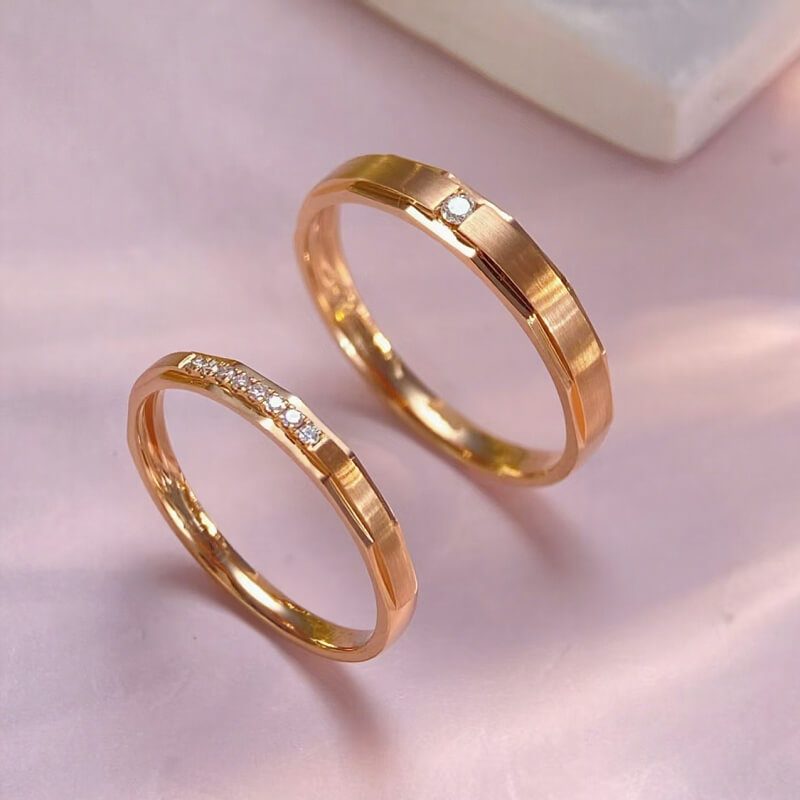 18K-Diamond Couple Rings