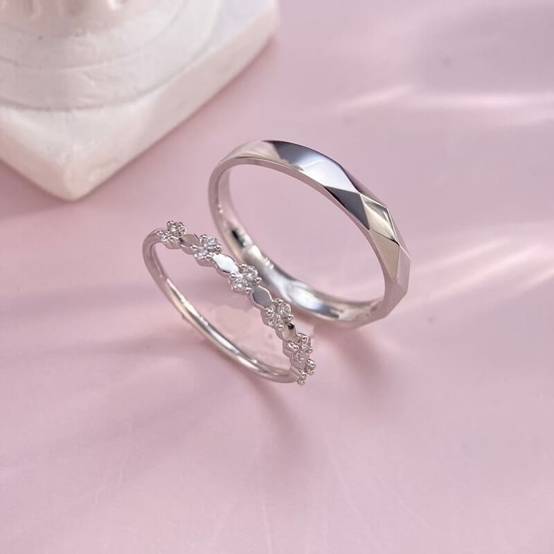 18K-Diamond Couple Rings
