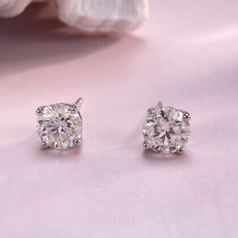 9K-Lab-Moissanite Earrings