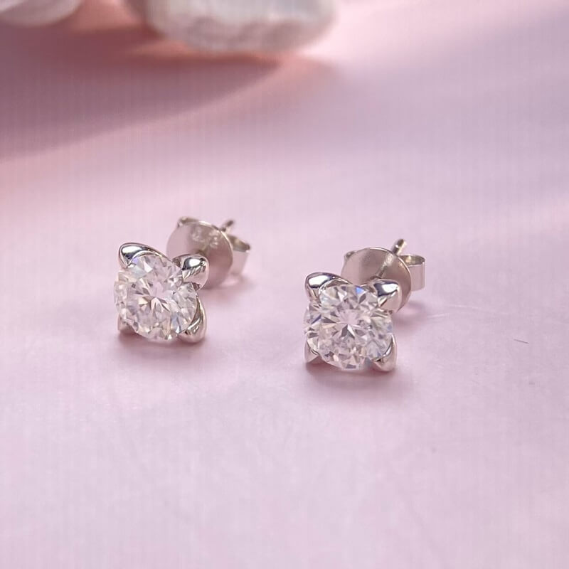 9K-Lab-Moissanite Earrings
