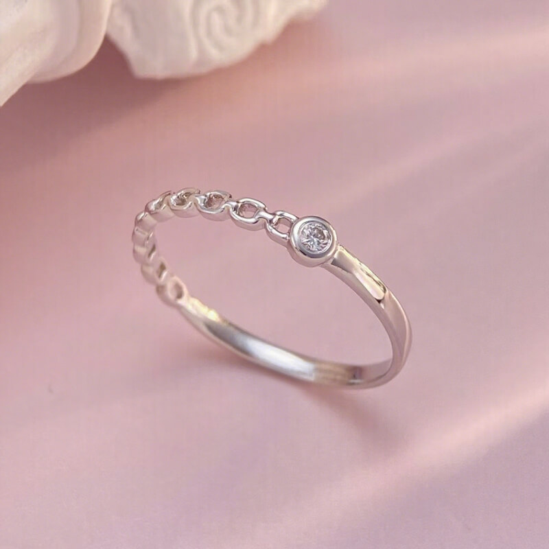9K-Lab-Grown Diamond Ring