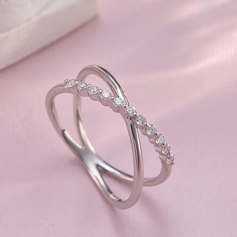9K-Lab-Grown Diamond Ring
