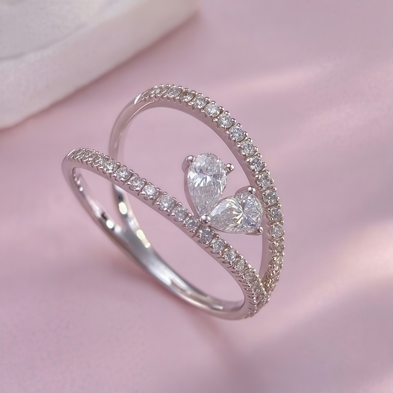 9K-Lab-Grown Diamond Ring