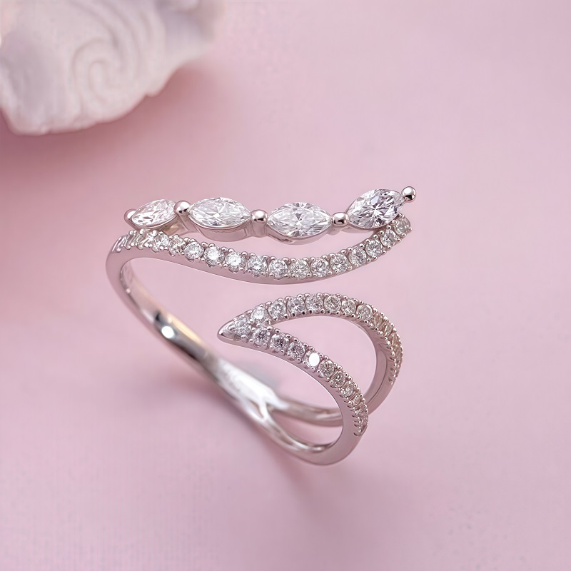 9K-Lab-Grown Diamond Ring
