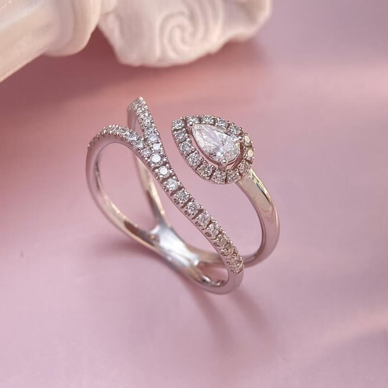9K-Lab-Grown Diamond Ring