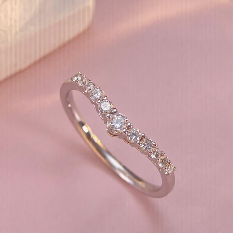 9K-Lab-Grown Diamond Ring