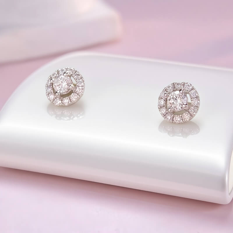 9K-Lab-Grown Diamond Ring