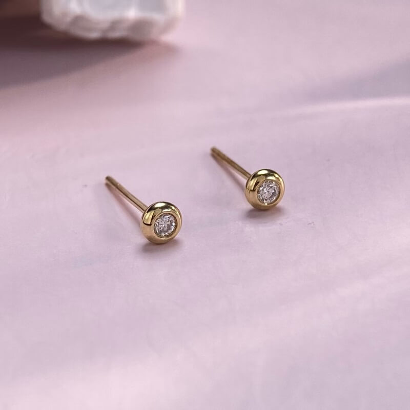 9K-Lab-Grown Diamond Earrings