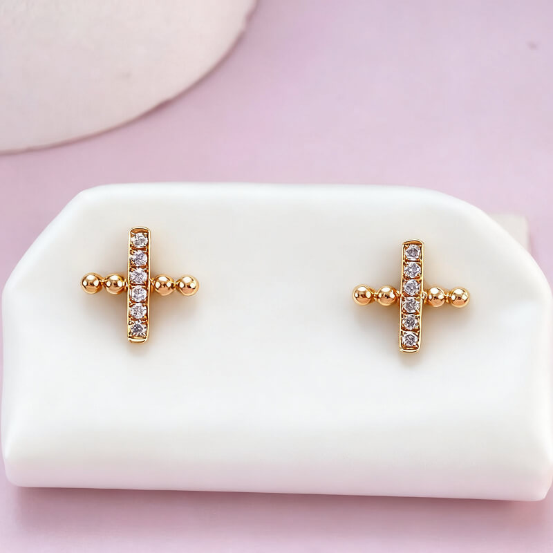 18K-Natural Diamond Earrings