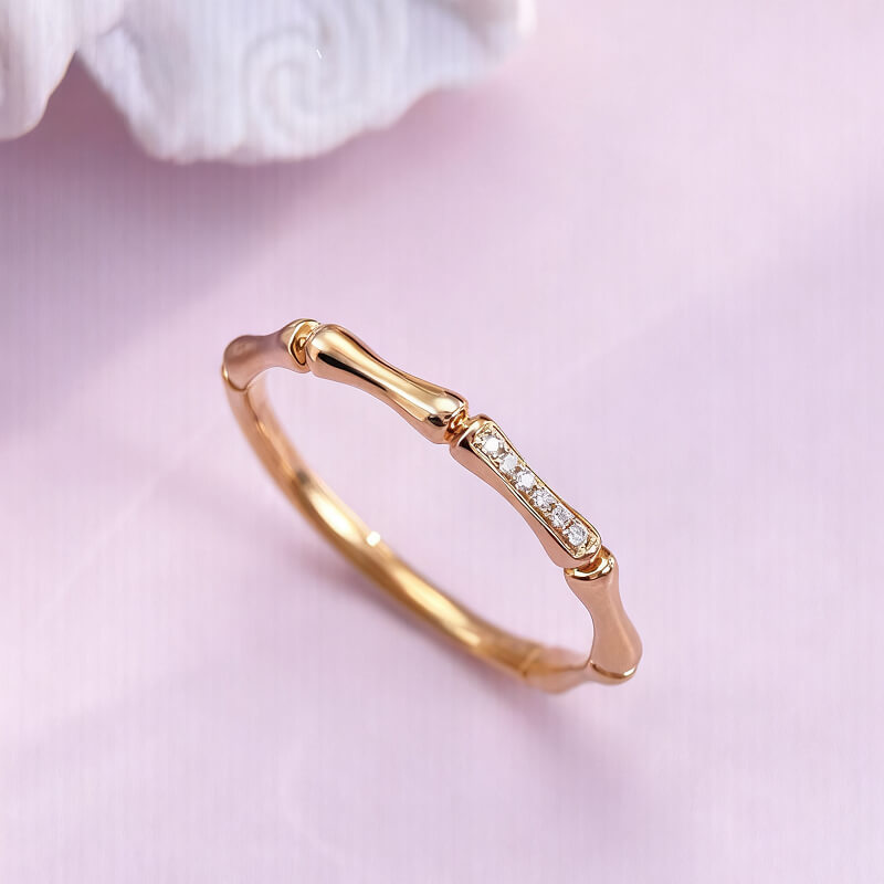 18K-Natural Diamond Ring