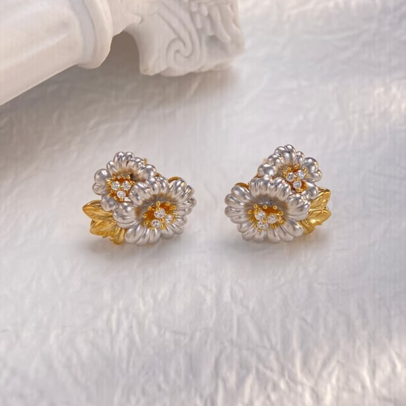 18K-Natural Diamond Earrings