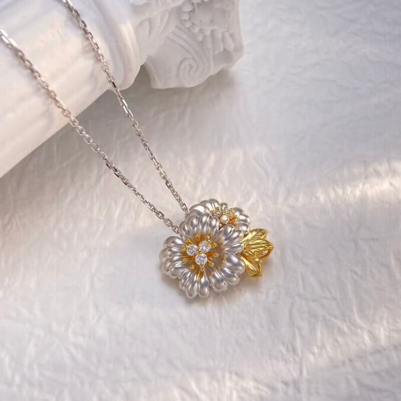 18K-Natural Diamond Necklace 