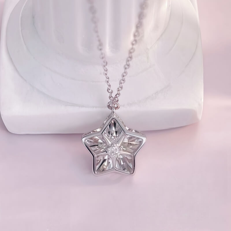 18K-Natural Diamond Necklace 