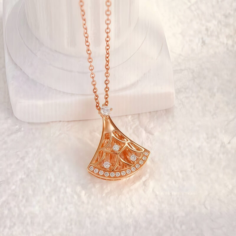 18K-Natural Diamond Necklace 