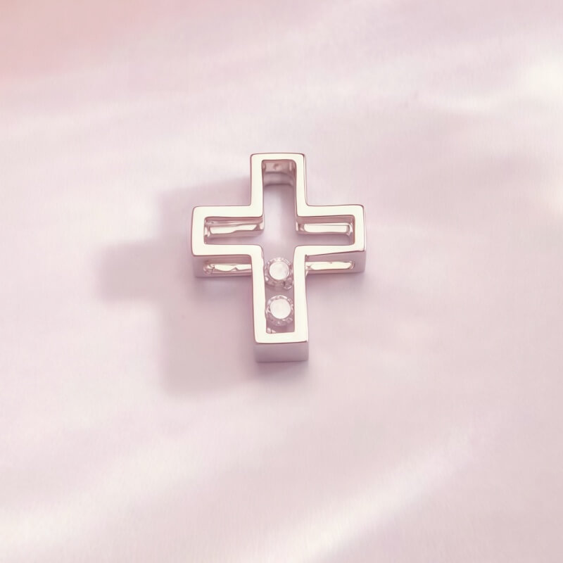 18K-Natural Diamond Pendant