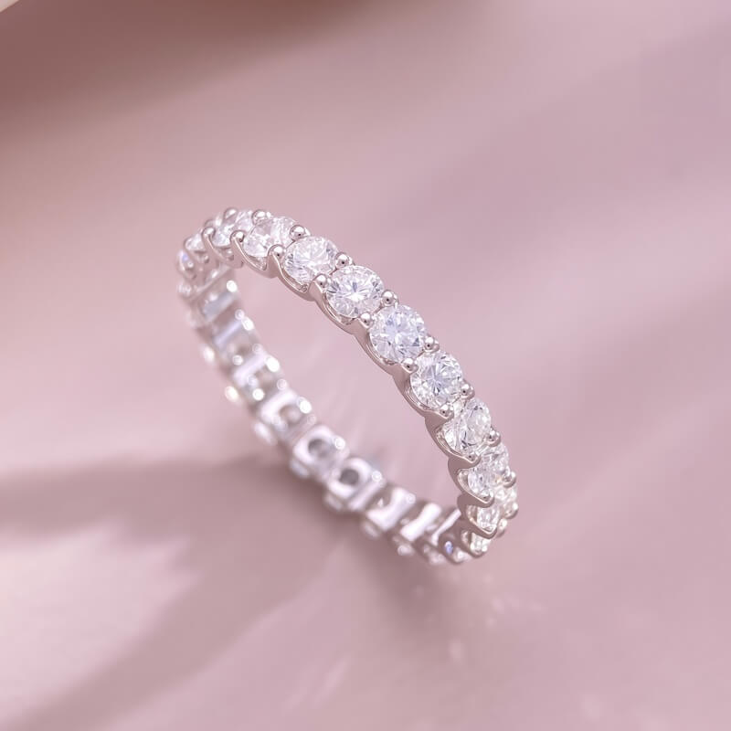 9K-Lab-Grown Diamond Ring