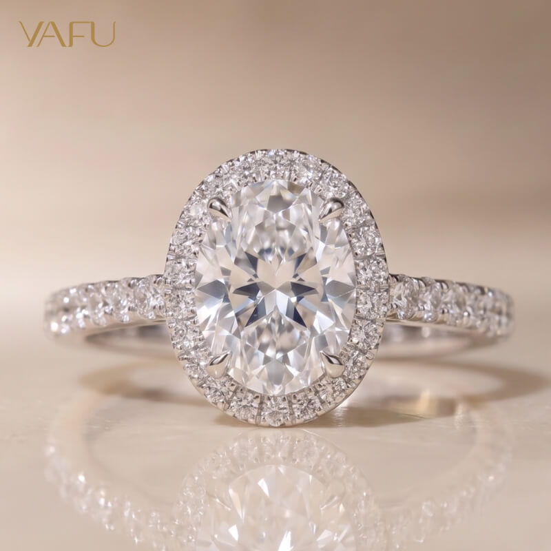 18K-Lab-Grown Diamond Ring