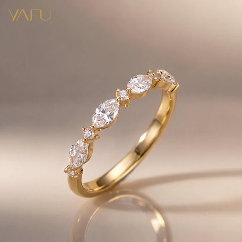 14K-Lab-Grown Diamond Ring
