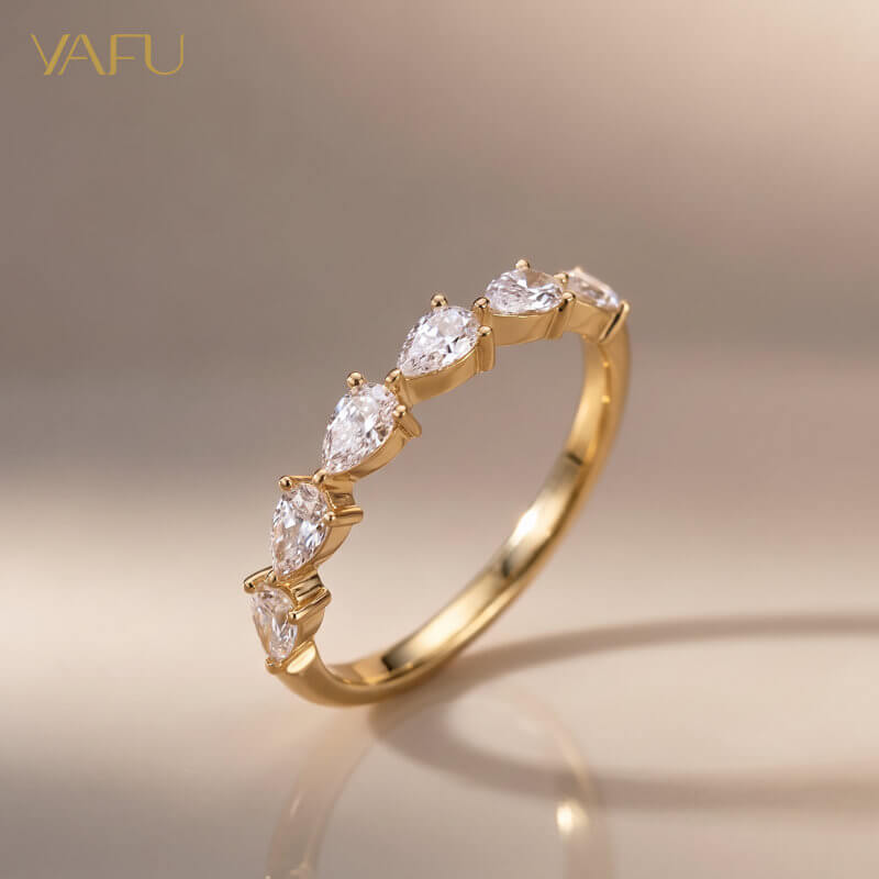 14K-Lab-Grown Diamond Ring