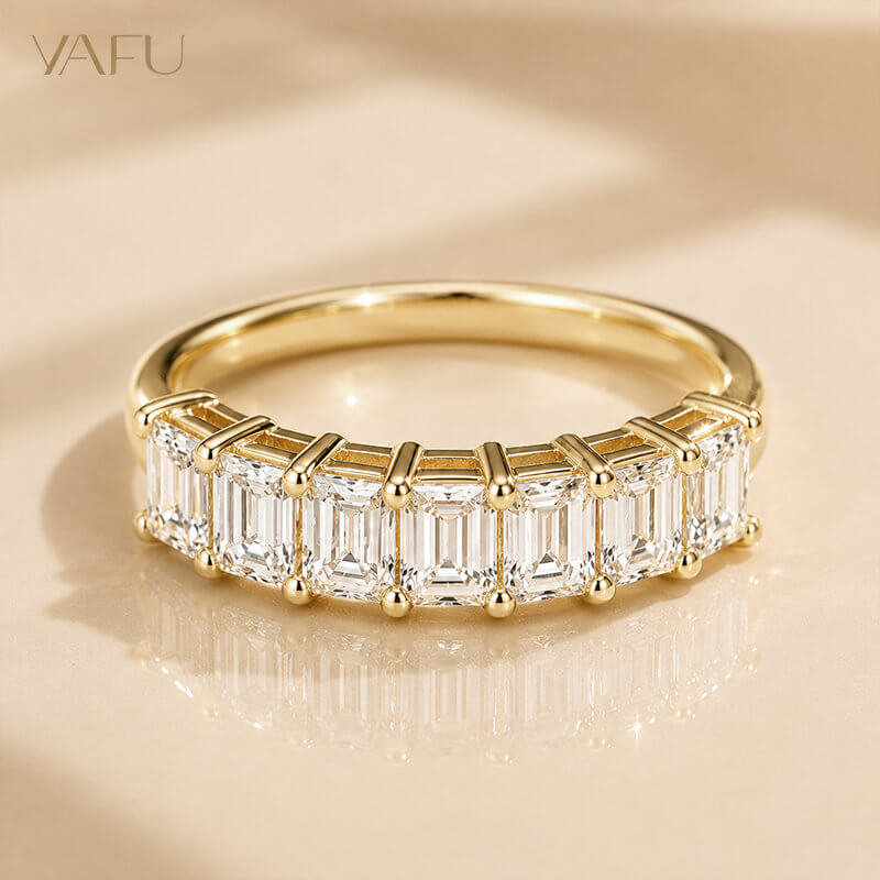 14K-Lab-Grown Diamond Ring